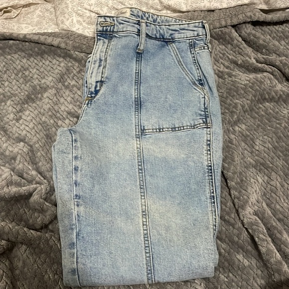 Universal Thread High Rise Slim Straight Jeans - Picture 7 of 7